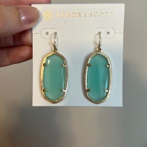 Dangle earrings